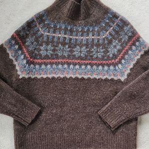 Old Navy Fair-isle Sweater - Med